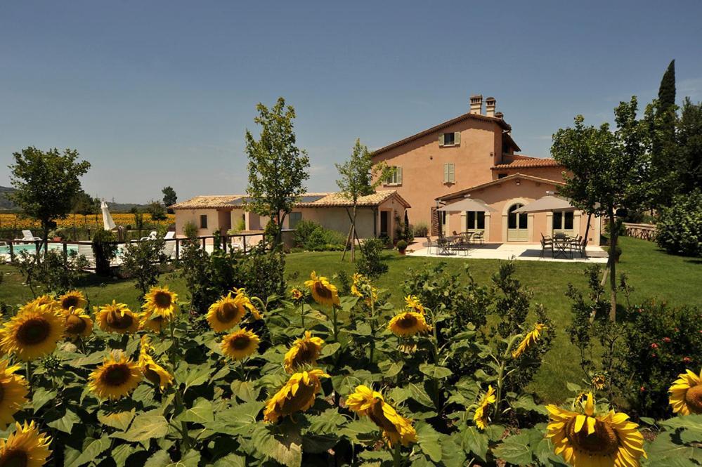 تريفي Country House Casco Dell'Acqua المظهر الخارجي الصورة